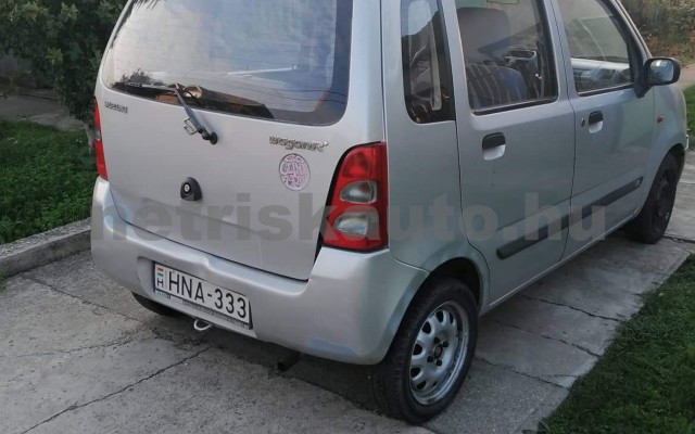 SUZUKI Wagon R+ 1.3 GLX személygépkocsi - 1298cm3 Benzin 119880 5/8