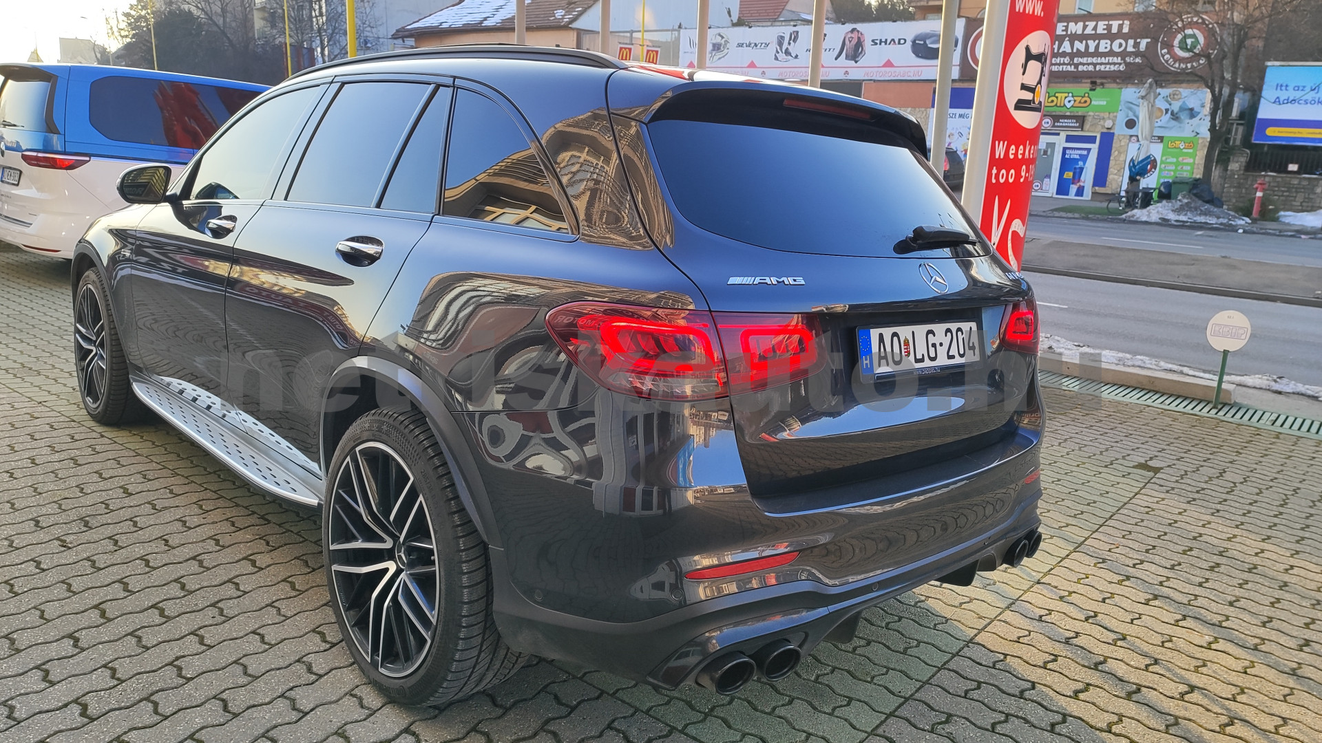 MERCEDES-BENZ GLC-osztály Mercedes-AMG GLC 43 4Matic 9G-TRONI személygépkocsi - 2996cm3 Benzin 121374 2/12