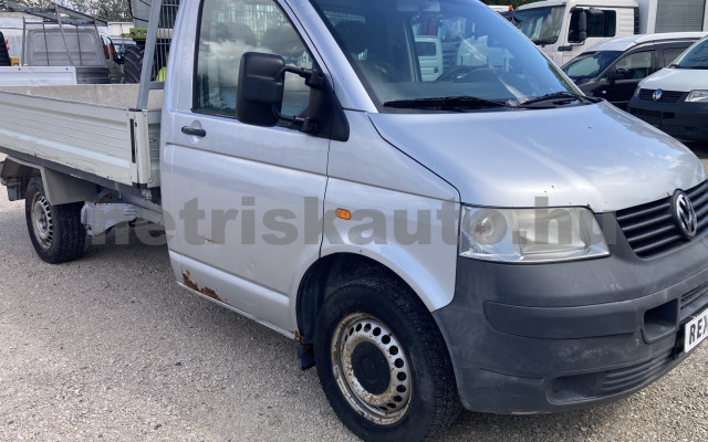 VW Transporter 2.5 TDI 4Motion tehergépkocsi 3,5t össztömegig - 2460cm3 Diesel 121221 2/8