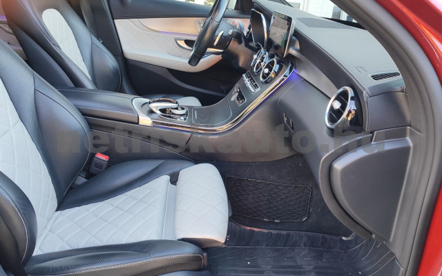 MERCEDES-BENZ C-osztály C 200 4Matic EQ Boost 9G-TRONIC személygépkocsi - 1497cm3 Hybrid 121304 10/12