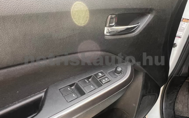 SUZUKI Vitara 1.4 Hybrid GL+ személygépkocsi - 1373cm3 Hybrid 121452 11/11