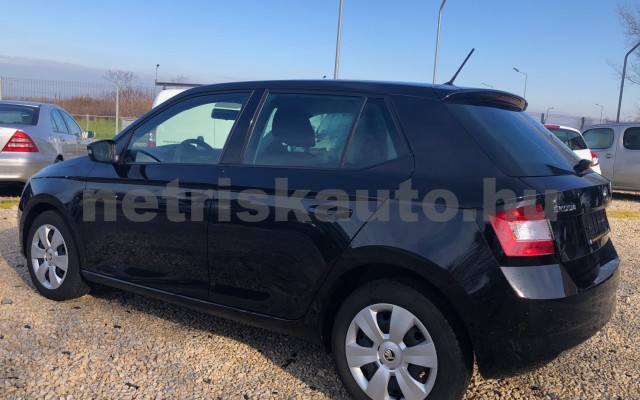 SKODA Fabia 1.0 Active személygépkocsi - 999cm3 Benzin 119910 3/12