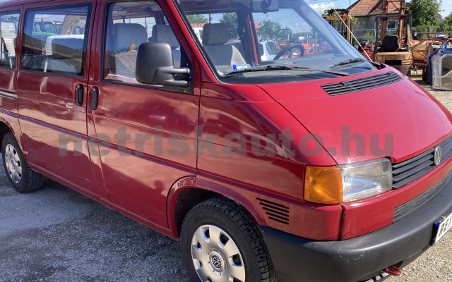VW TRANSPORTER T4 2.5 7DB 1T2 9 FŐS KISBUSZ,MAGYAR OKMÁNYOS,GYORSAN ELVIHETŐ személygépkocsi - 2461cm3 Diesel 121383 2/10