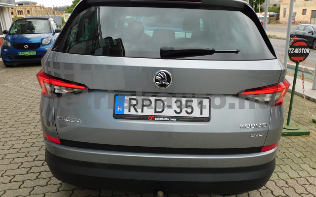 SKODA Kodiaq 2.0 TDI SCR Style 4x4 DSG személygépkocsi - 1968cm3 Diesel 121220 5/12