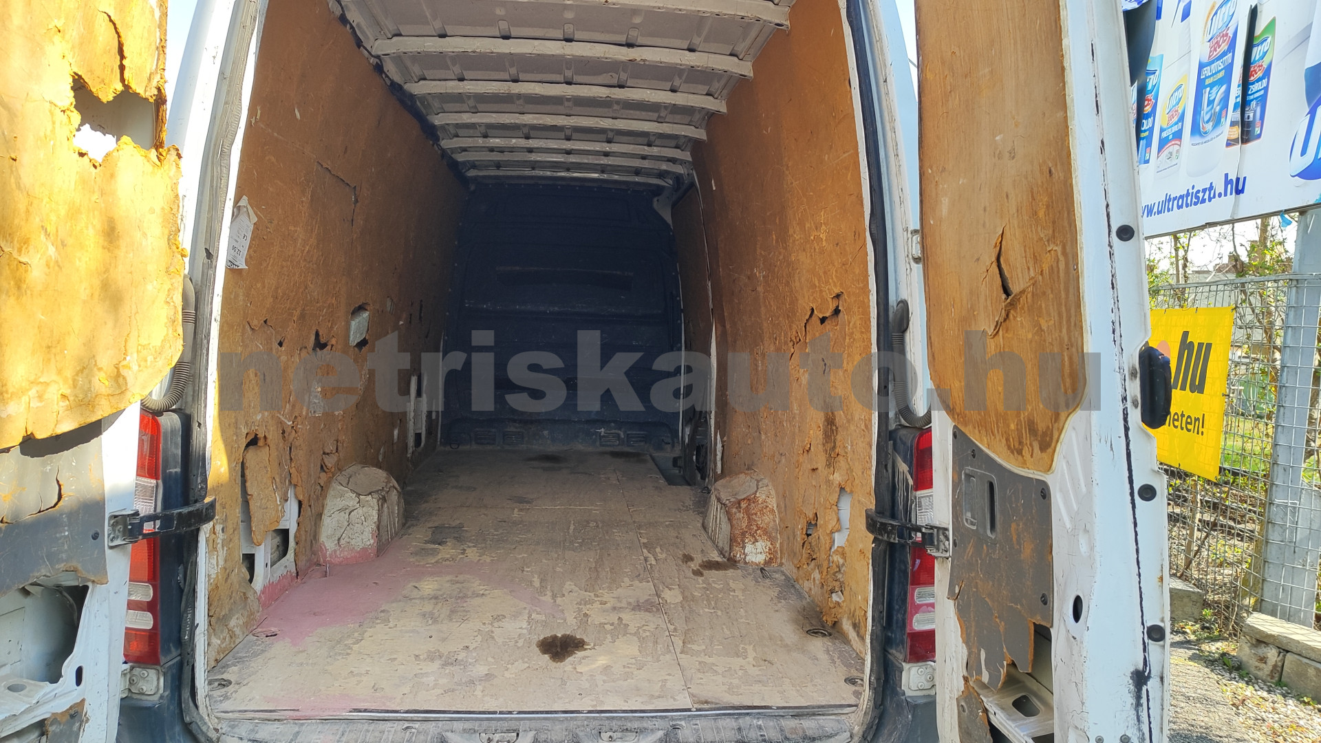 MERCEDES-BENZ Sprinter 316 CDI L 906.637.13 tehergépkocsi 3,5t össztömegig - 2143cm3 Diesel 121425 9/12