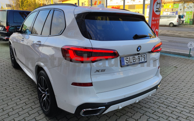 BMW X5 X5 xDrive30d Aut. személygépkocsi - 2993cm3 Diesel 121431 2/12