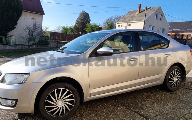SKODA Octavia 2.0 CR TDI Style személygépkocsi - 1968cm3 Diesel 121160 6/9