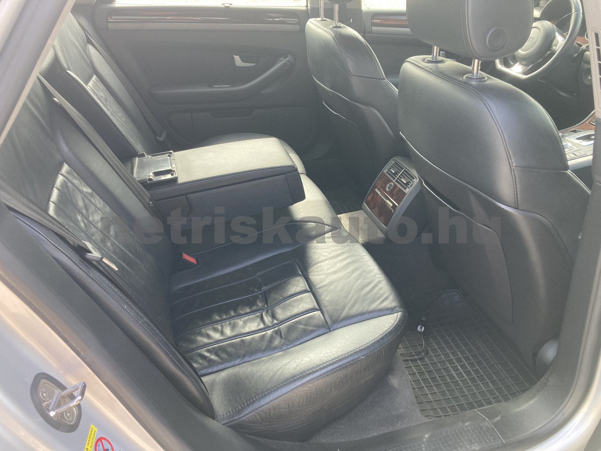 AUDI A8 3.0 V6 Multitronic személygépkocsi - 2976cm3 Benzin 121225 10/10