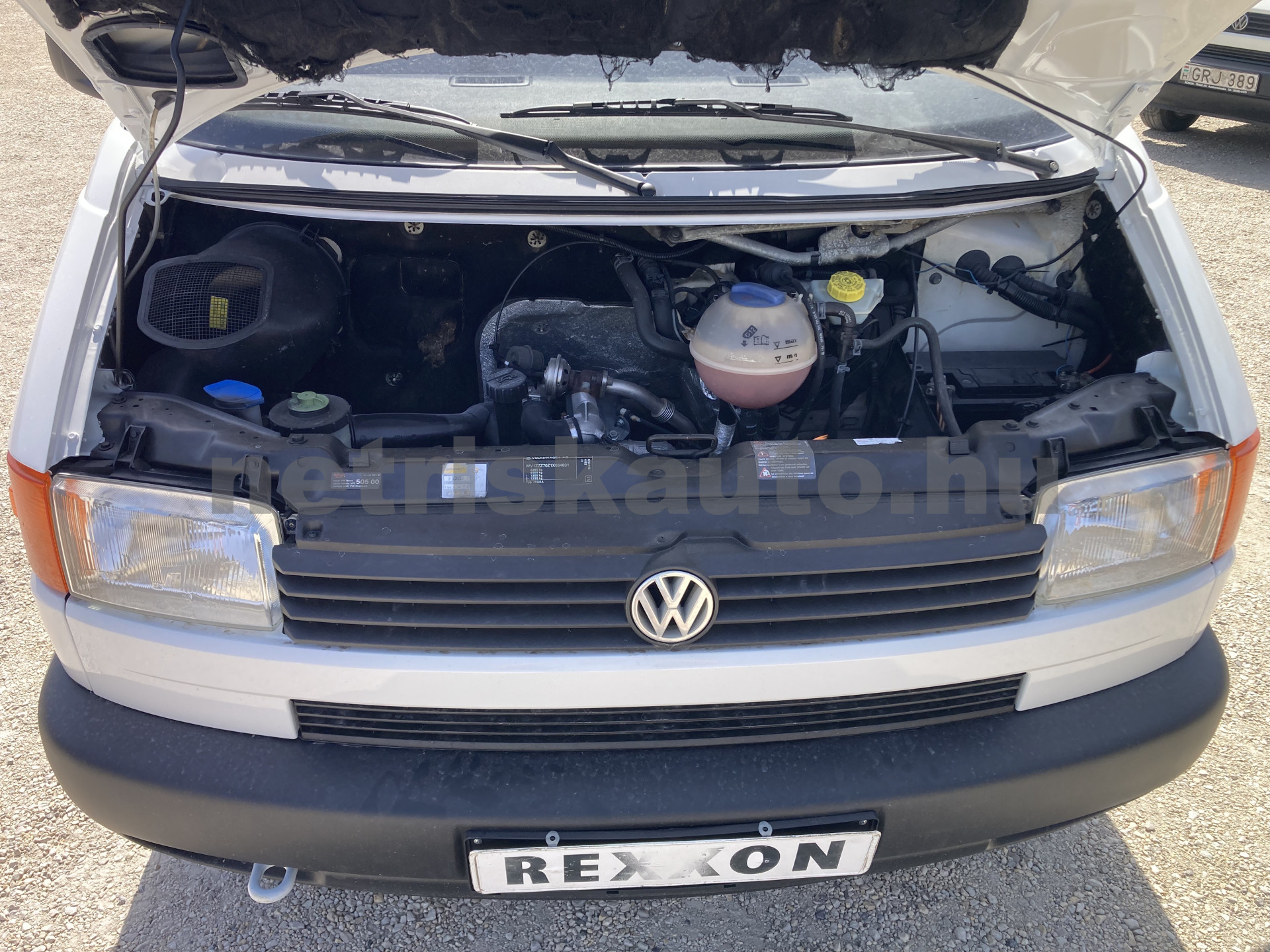 VW Transporter 1.9 Basic Mixto tehergépkocsi 3,5t össztömegig - 1896cm3 Diesel 121555 5/9