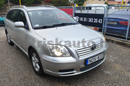 TOYOTA Avensis 1.8 személygépkocsi - 1794cm3 Benzin 121584
