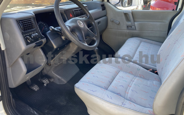 VW Transporter 1.9 7DM 1H2 F tehergépkocsi 3,5t össztömegig - 1896cm3 Diesel 120421 6/9