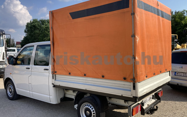 VW Transporter 1.9 TDI tehergépkocsi 3,5t össztömegig - 1896cm3 Diesel 120364 2/10