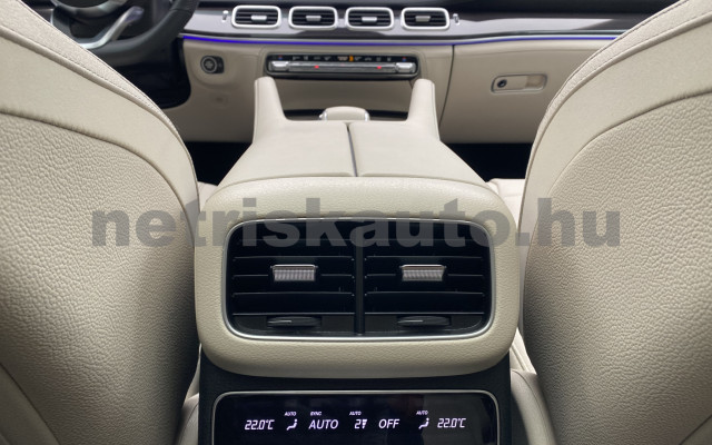 MERCEDES-BENZ GLS-osztály GLS 580 4Matic 9G-TRONIC Mild (7 sz személygépkocsi - 3982cm3 Hybrid 121385 11/12