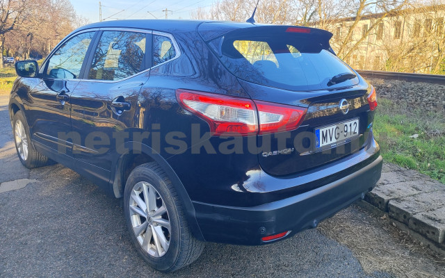 NISSAN Qashqai 1.6 dCi Tekna személygépkocsi - 1598cm3 Diesel 121405 12/12