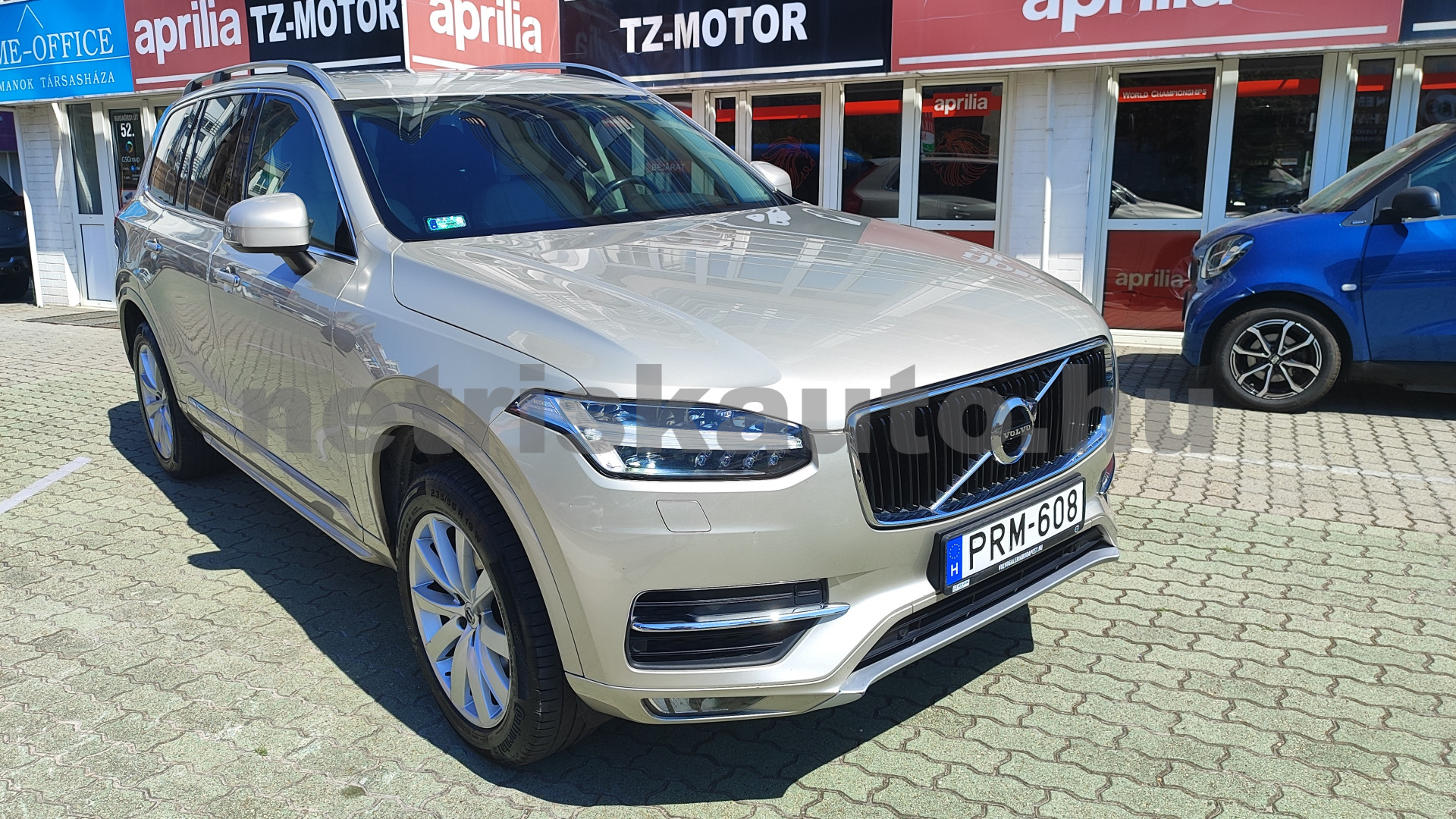 VOLVO XC90 2.0 [D5] Mom. Geartronic (7 sz.) személygépkocsi - 1969cm3 Diesel 121547 1/12