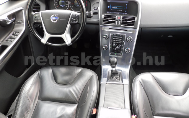 VOLVO XC60 2.4 D [D4] Ocean Race személygépkocsi - 2400cm3 Diesel 120327 7/12
