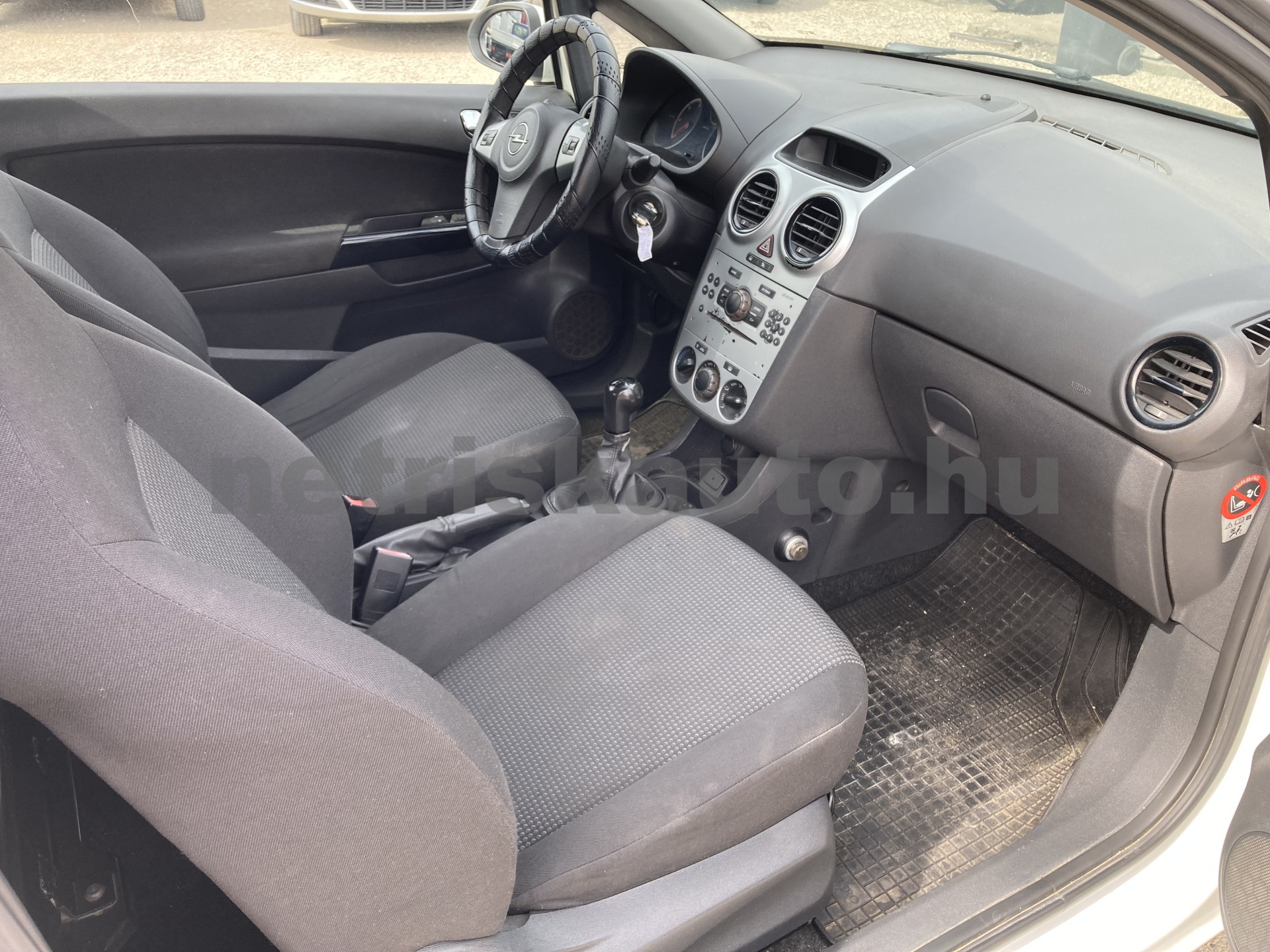 OPEL Corsa 1.3 CDTI Van EU5 tehergépkocsi 3,5t össztömegig - 1248cm3 Diesel 121171 7/8