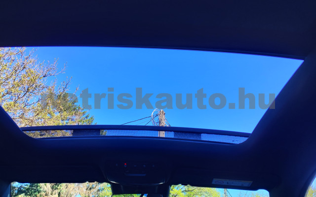 MERCEDES-BENZ E-osztály E 350 d 4Matic 9G-TRONIC személygépkocsi - 2987cm3 Diesel 121438 10/12