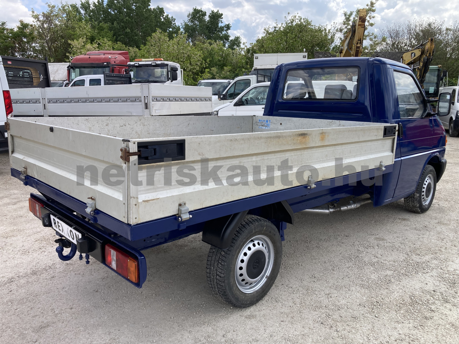 VW Transporter 2.5 7DL 1T2 tehergépkocsi 3,5t össztömegig - 2461cm3 Diesel 121464 3/8