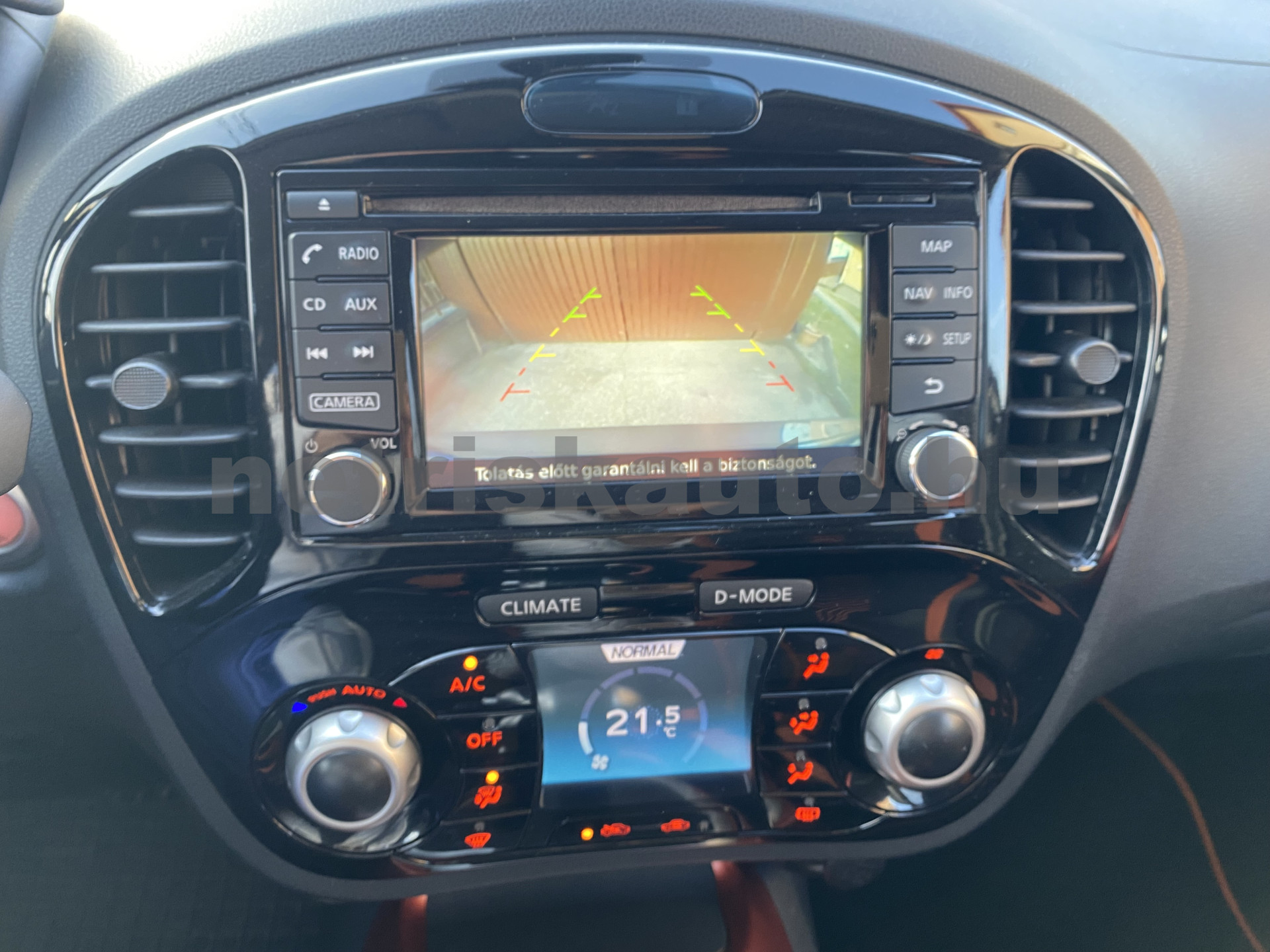 NISSAN Juke 1.6 Tekna Xtronic személygépkocsi - 1598cm3 Benzin 121407 6/12