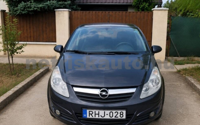 OPEL Corsa 1.2 Cosmo személygépkocsi - 1229cm3 Benzin 121570 2/6