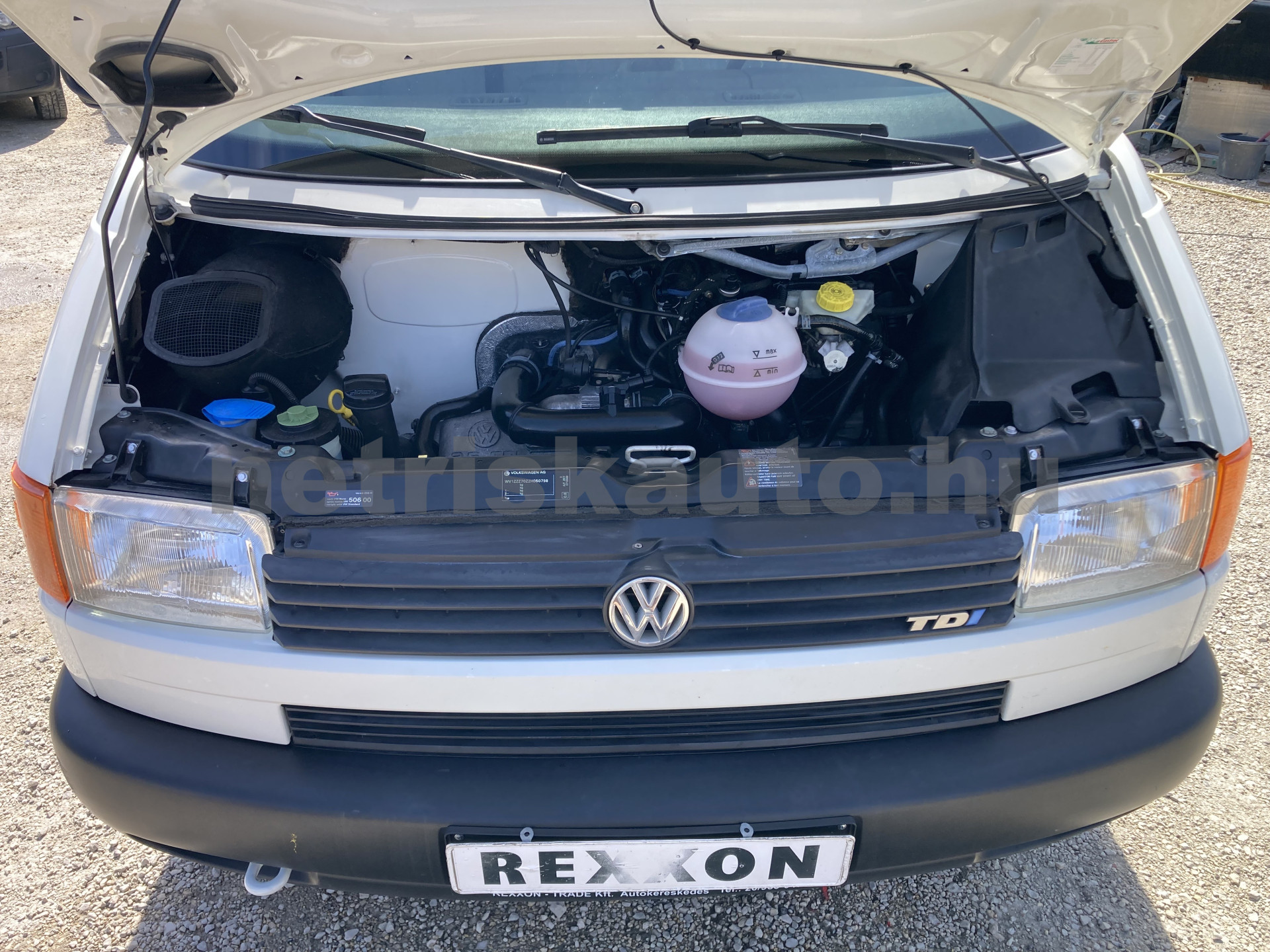 VW Transporter 2.5 7DM 1T2 tehergépkocsi 3,5t össztömegig - 2461cm3 Diesel 121469 6/9
