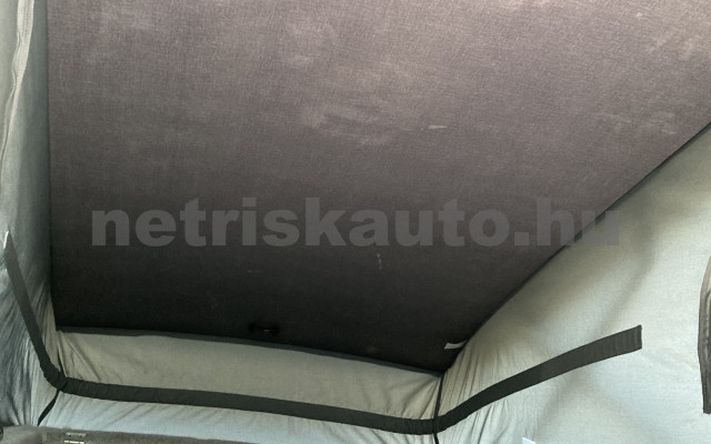 VW Caddy Maxi Remio 7 FŐS EMELT TETŐS KLÍMÁS AUTÓ,SZERVIZKÖNYVES személygépkocsi - 1197cm3 Benzin 121166 10/11