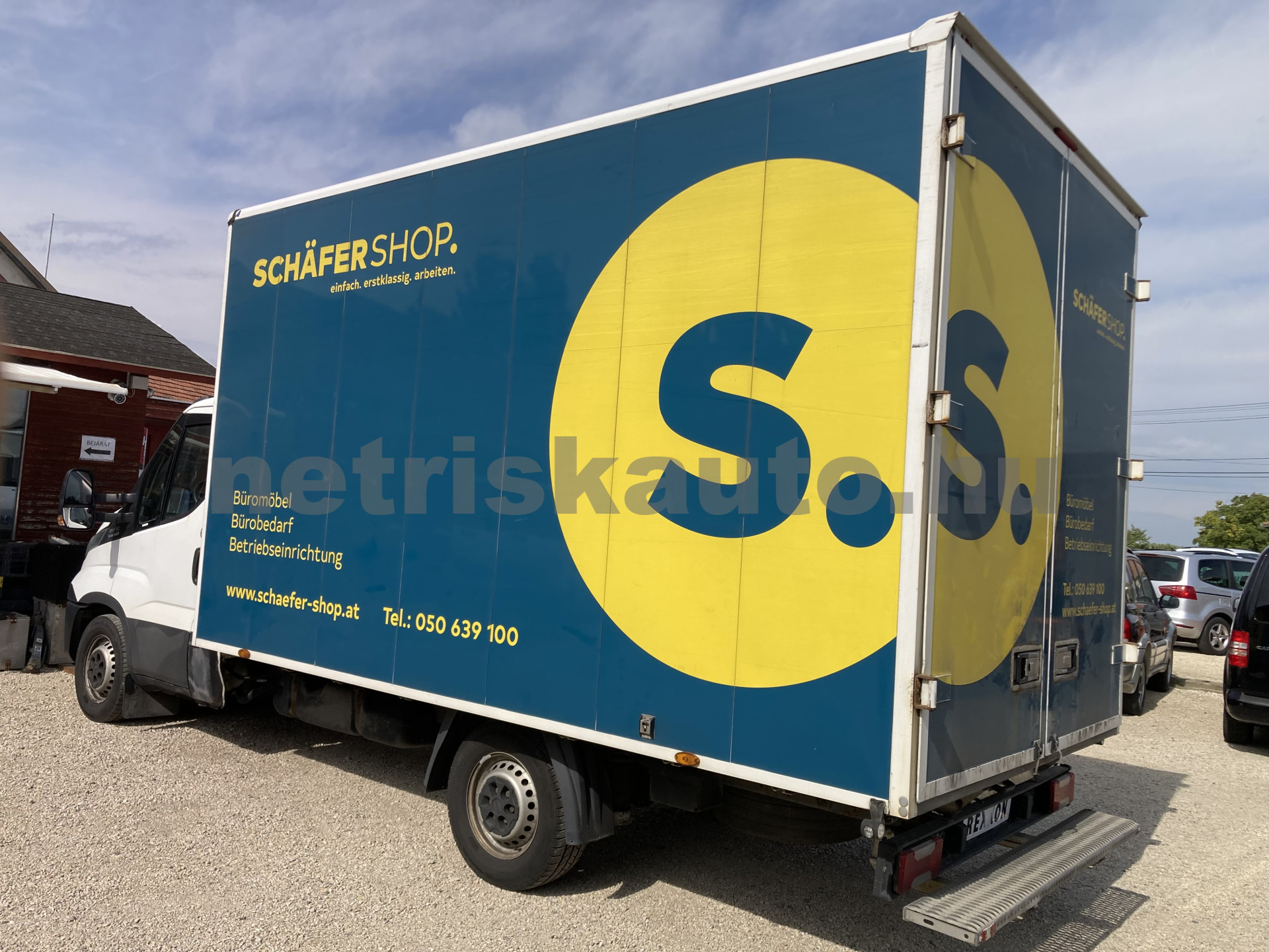 IVECO 35 35 S 18 3750 Aut. tehergépkocsi 3,5t össztömegig - 2998cm3 Diesel 121272 4/8