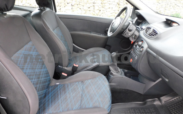 RENAULT Clio 1.5 dCi Komfort tehergépkocsi 3,5t össztömegig - 1461cm3 Diesel 120154 9/12
