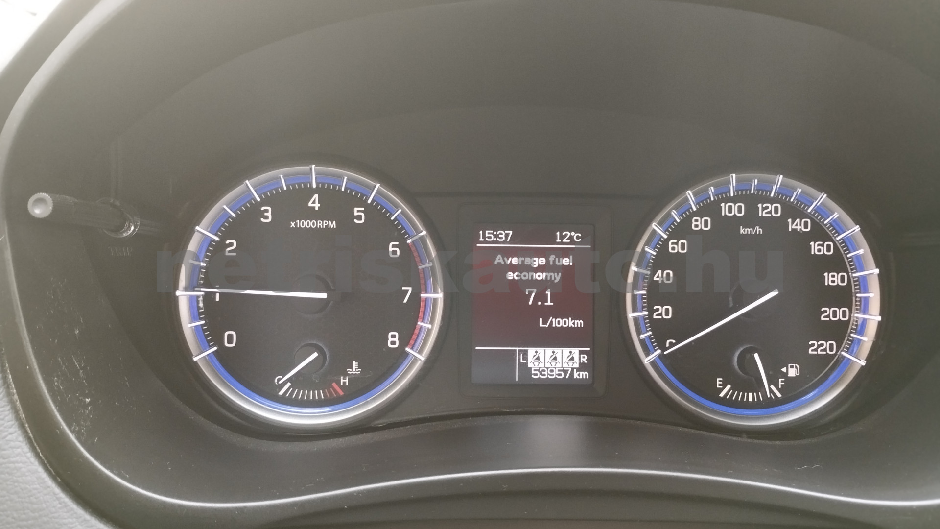 SUZUKI SX4 S-Cross 1.0T GL+ személygépkocsi - 998cm3 Benzin 121162 11/12