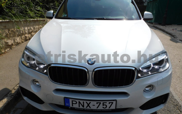 BMW X5 X5 xDrive30d Aut. személygépkocsi - 2993cm3 Diesel 120396 11/12