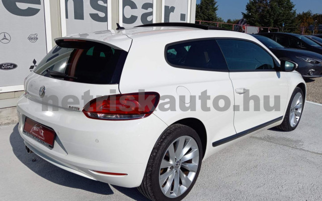 VW Scirocco 2.0 CR TDI DSG személygépkocsi - 1968cm3 Diesel 120371 8/36