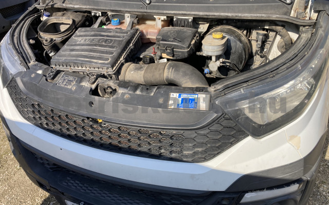 IVECO DailyC 15 3750 3.5T 3 FŐ+410 PLATÓ,3000-ES MOTOR,3.5T VONÓHOROG tehergépkocsi 3,5t össztömegig - 2998cm3 Diesel 121412 6/8