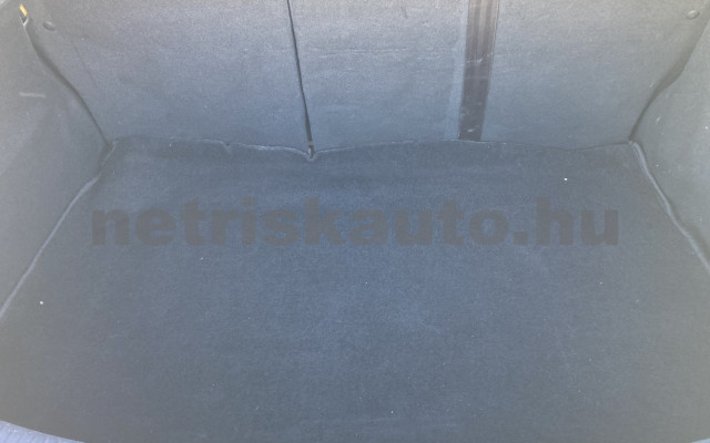 RENAULT MEGANE 1.5 dCi SZERVIZKÖNYV,MAGYAR AUTÓ,2FŐS TGK,KLÍMÁS tehergépkocsi 3,5t össztömegig - 1461cm3 Diesel 121367 10/10