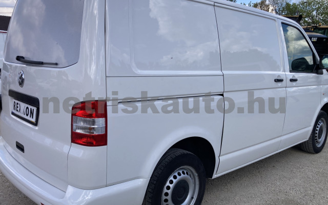 VW Transporter 2.0 CR TDI Basic tehergépkocsi 3,5t össztömegig - 1968cm3 Diesel 121450 3/9