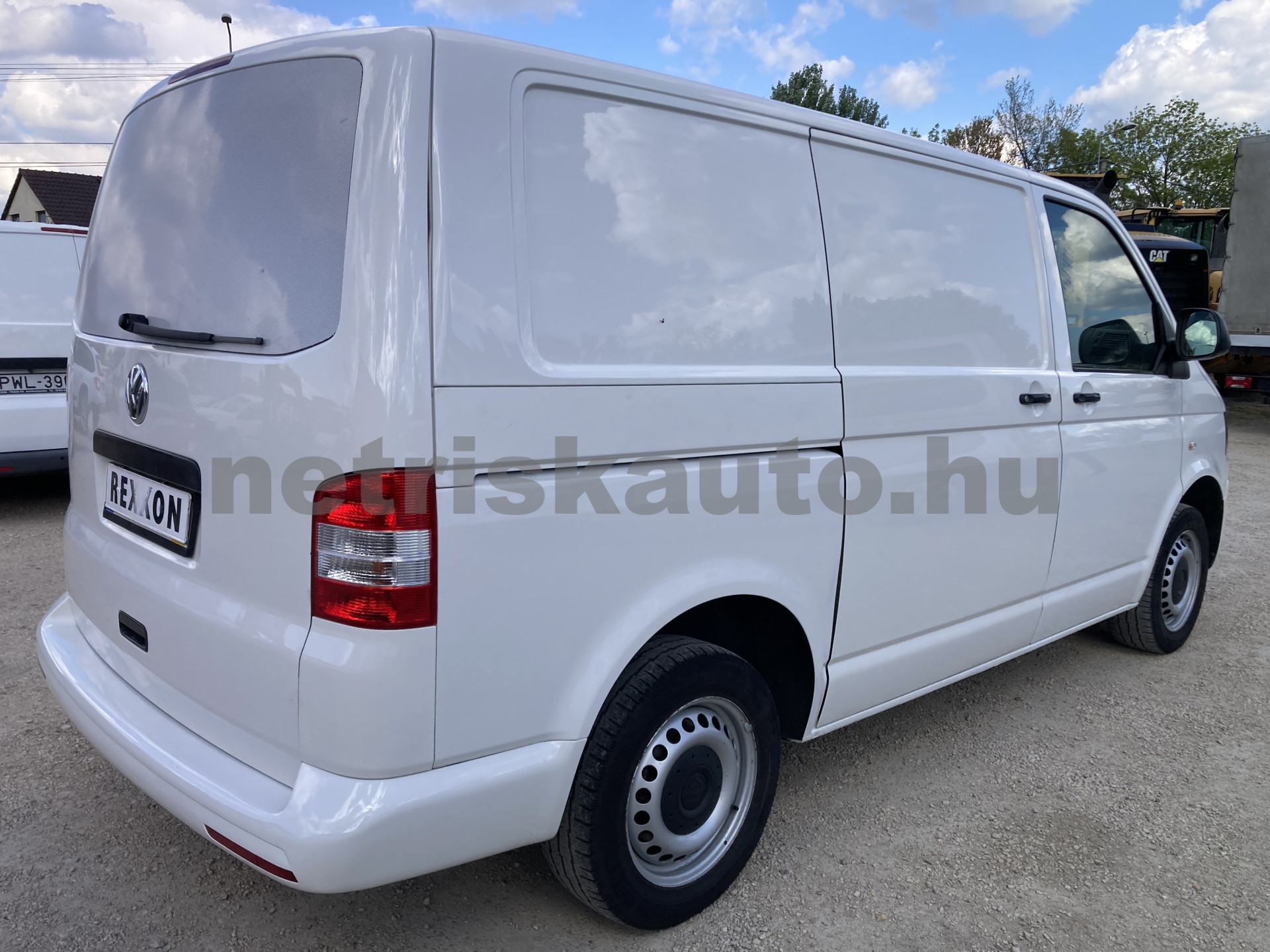 VW Transporter 2.0 CR TDI Basic tehergépkocsi 3,5t össztömegig - 1968cm3 Diesel 121450 3/9