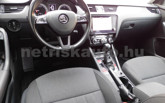 SKODA Octavia 2.0 CR TDI Style 4x4 DSG E6 személygépkocsi - 1968cm3 Diesel 120120 6/12