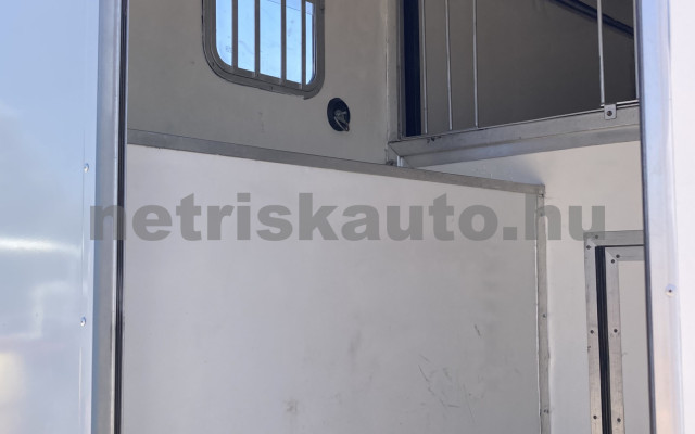 RENAULT Master 2.5 dCi L3H1 tehergépkocsi 3,5t össztömegig - 2463cm3 Diesel 121167 9/12