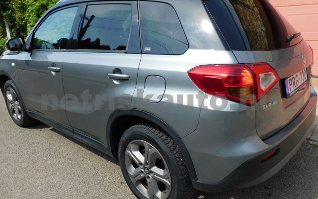 SUZUKI Vitara 1.6 GL+ 4WD személygépkocsi - 1586cm3 Benzin 120179 2/12