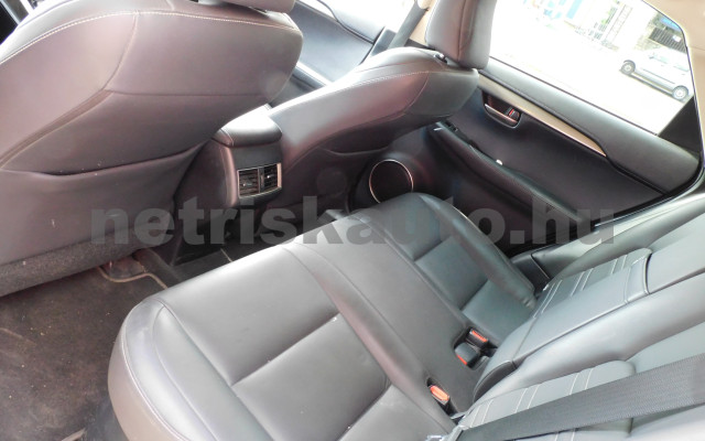 LEXUS NX 300h Comfort CVT személygépkocsi - 2494cm3 Hybrid 120399 10/12