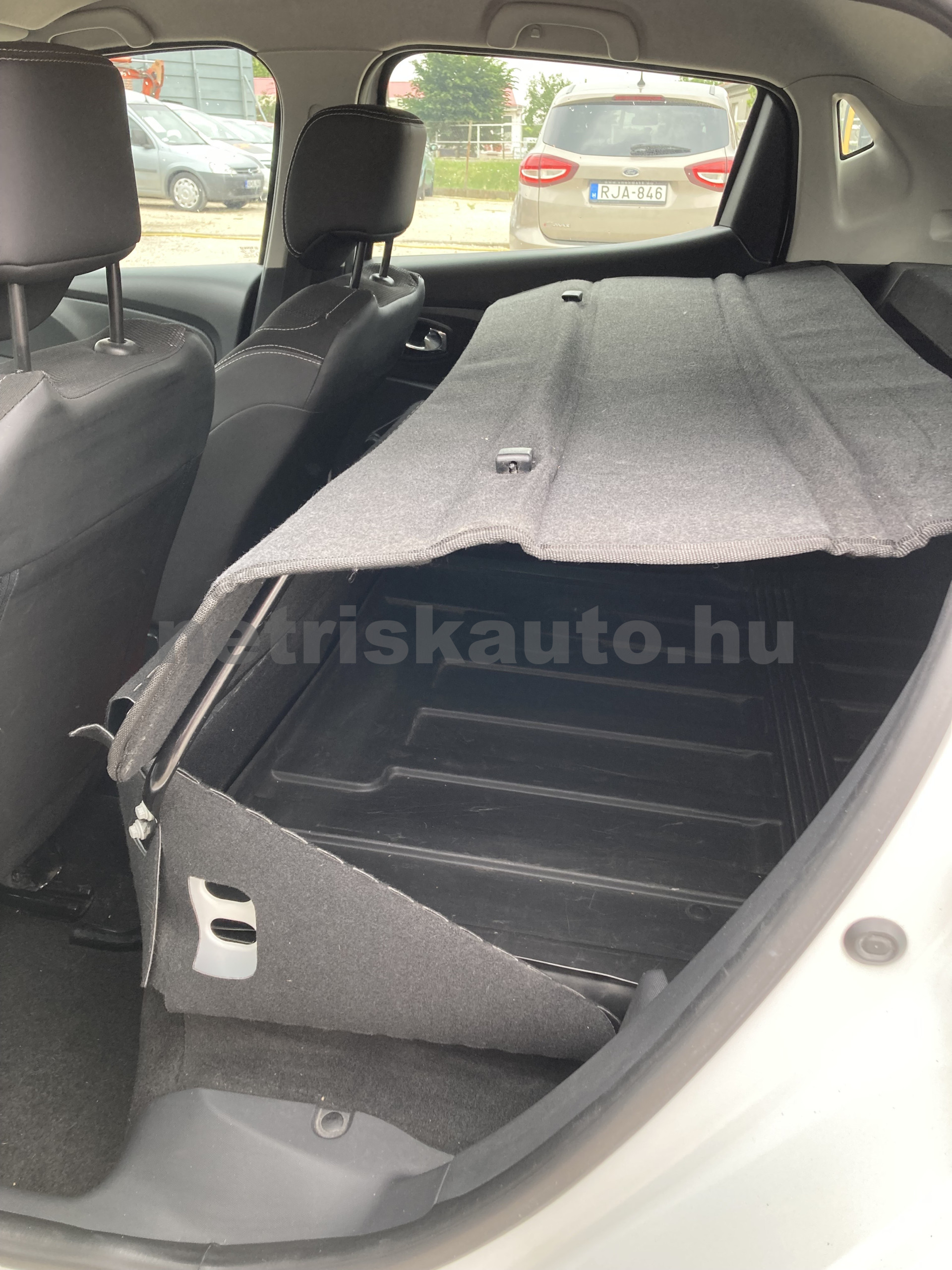 RENAULT Clio 1.5 dCi Authentique tehergépkocsi 3,5t össztömegig - 1461cm3 Diesel 121534 8/10