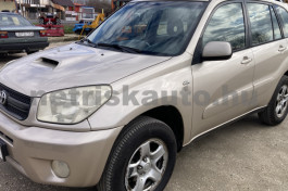 TOYOTA Rav4 2.0 D 4x4 személygépkocsi - 1995cm3 Diesel 121091
