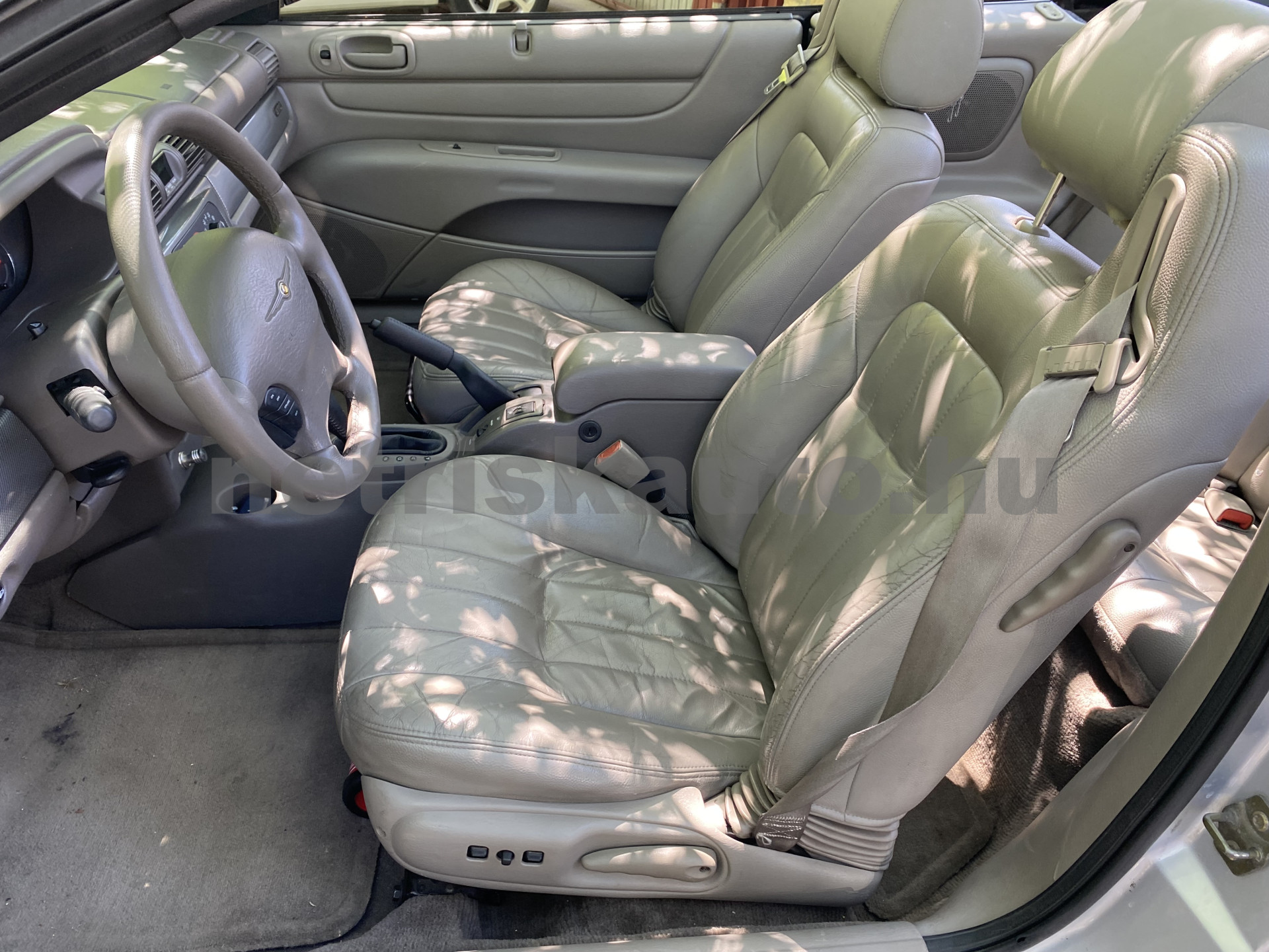 CHRYSLER Sebring 2.7 Limited Aut. személygépkocsi - 2736cm3 Benzin 121510 5/12