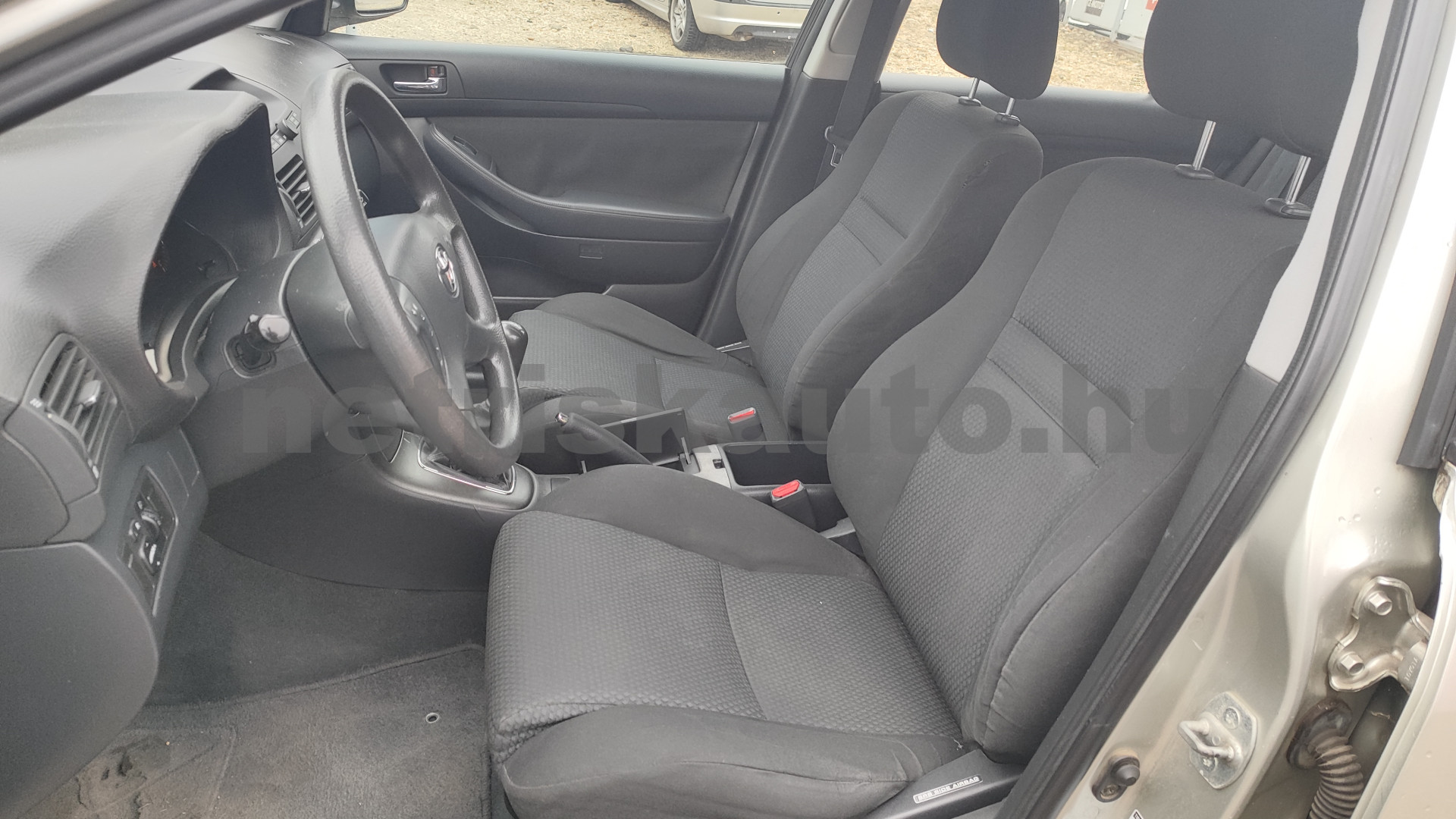 TOYOTA Avensis 1.8 személygépkocsi - 1794cm3 Benzin 121584 5/12