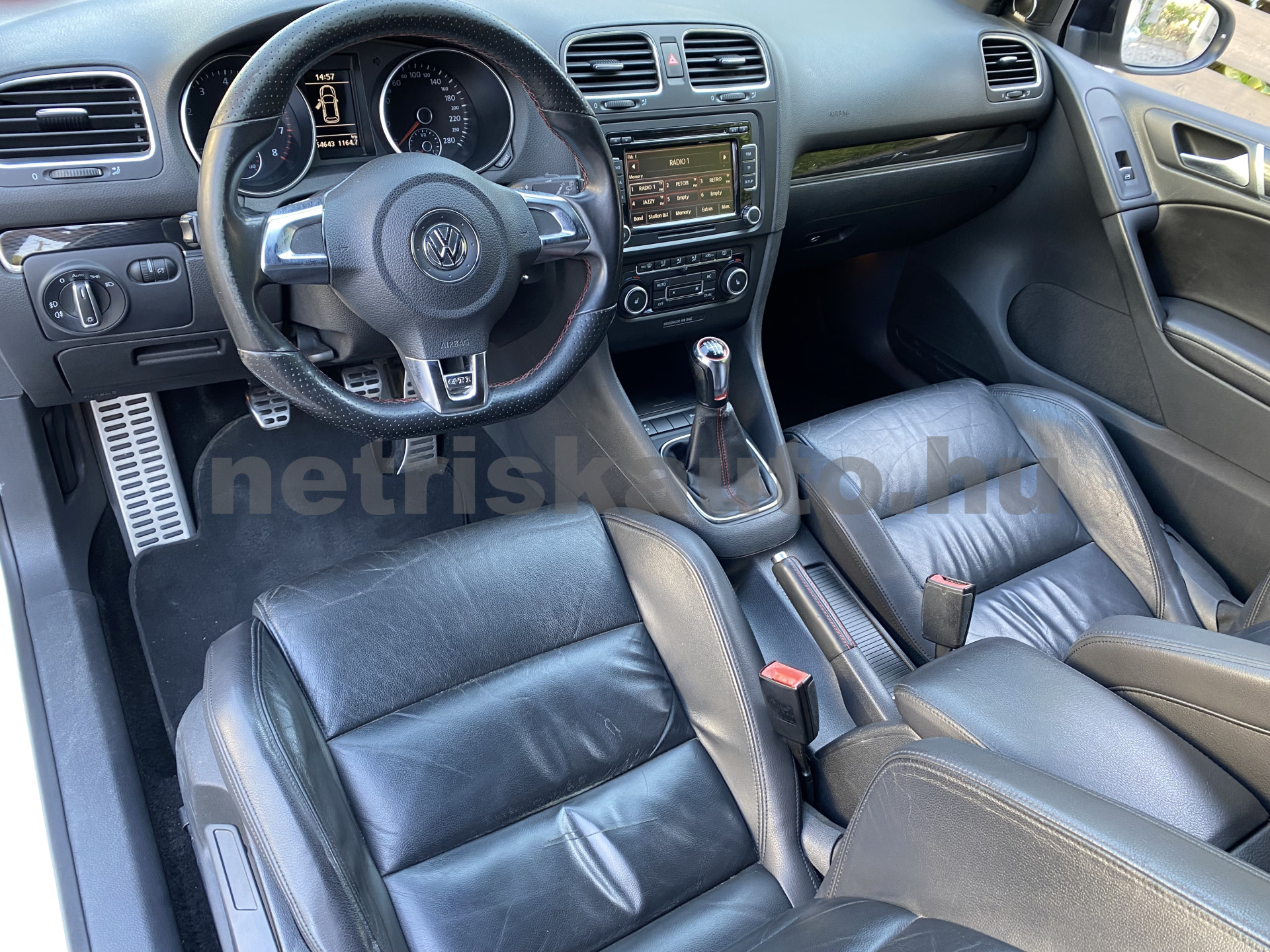 VW Golf 2.0 TSI GTI személygépkocsi - 1984cm3 Benzin 121577 5/12