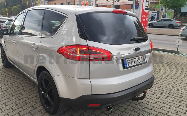 FORD S-Max 2.2 TDCi Titanium Aut. személygépkocsi - 2179cm3 Diesel 121451 2/12