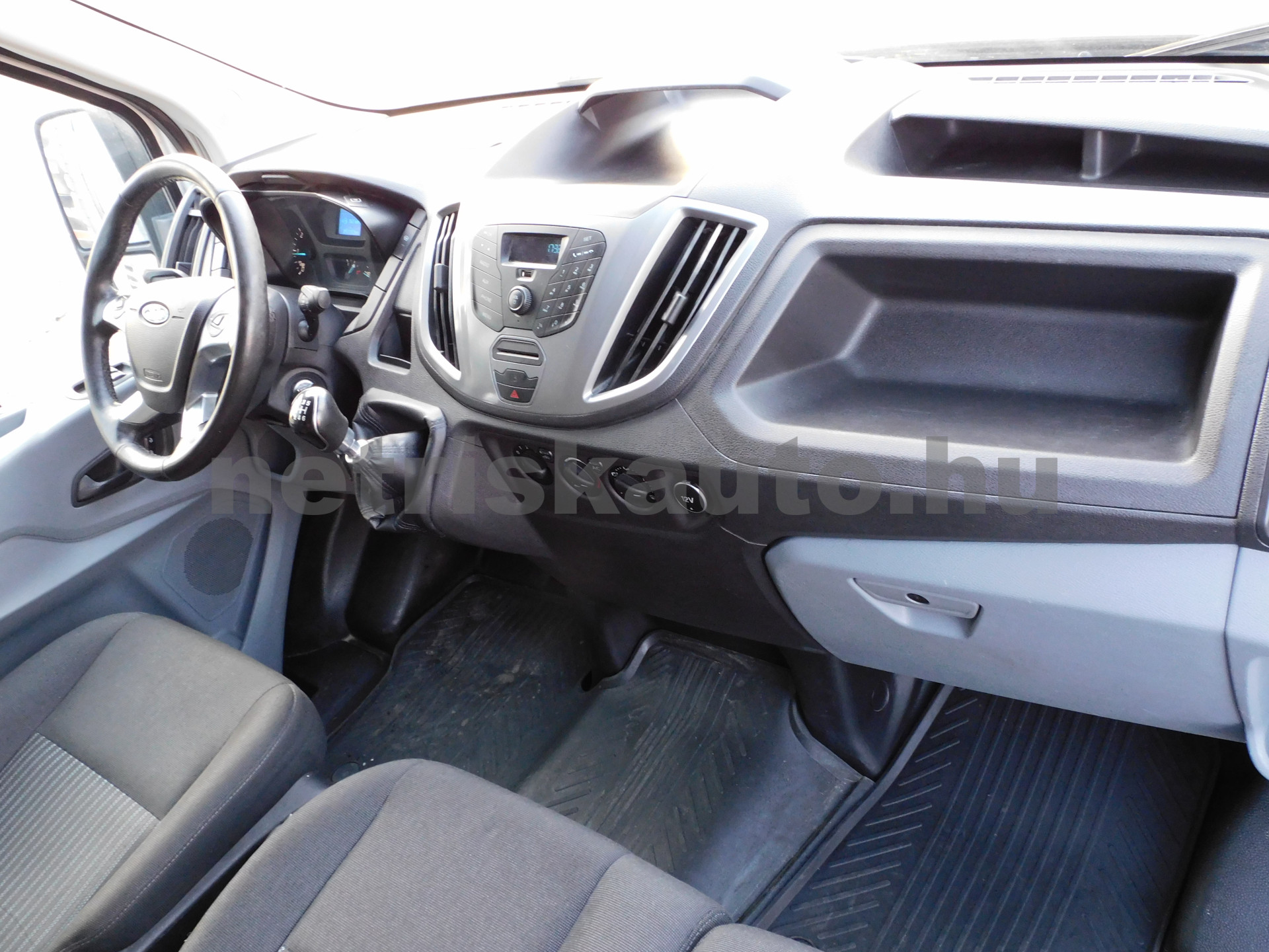 FORD Transit 2.0 TDCi 350 LWB Trend tehergépkocsi 3,5t össztömegig - 1995cm3 Diesel 121006 7/12