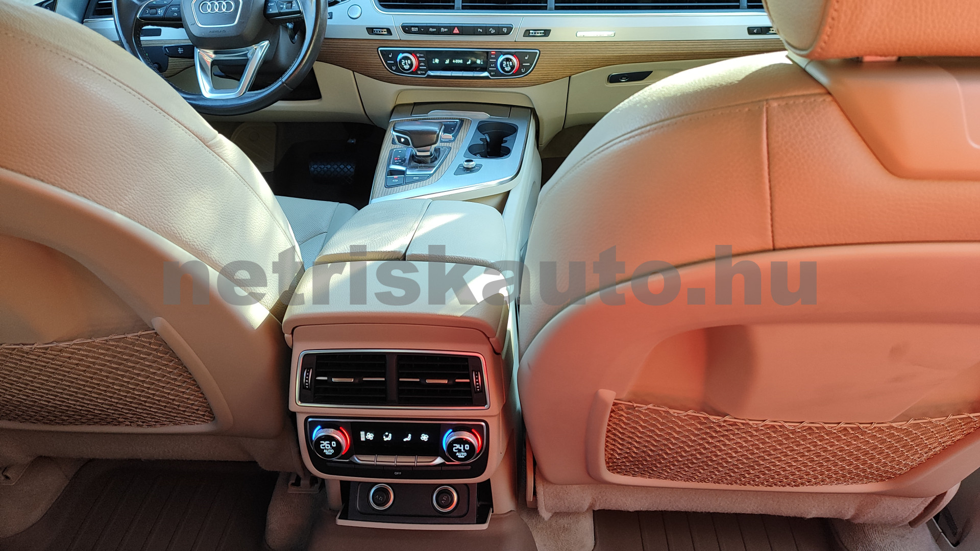 AUDI Q7 3.0 V6 TDI quattro tiptronic személygépkocsi - 2967cm3 Diesel 121310 9/12