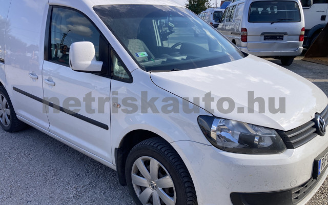 VW Caddy 1.6 CR TDI tehergépkocsi 3,5t össztömegig - 1598cm3 Diesel 121296 2/9