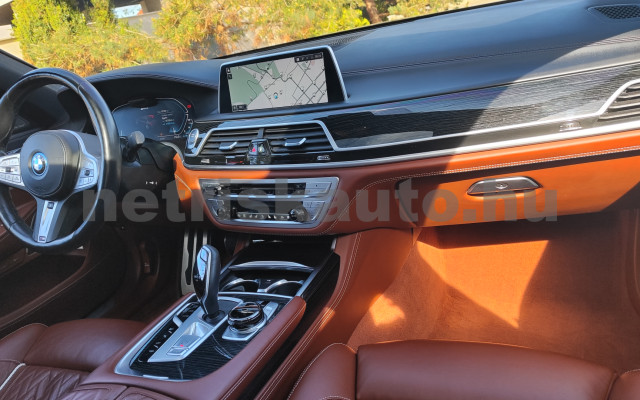 BMW 7-es sorozat 745Le xDrive Aut. személygépkocsi - 2998cm3 Hybrid 121447 9/12